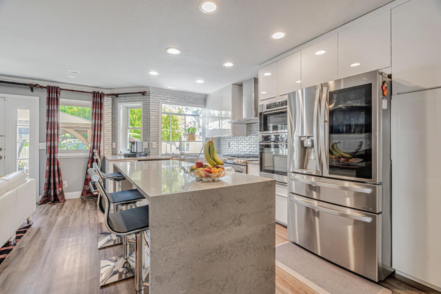 Detail Gallery Image 22 of 72 For 1410 Lundy Ave, San Jose,  CA 95131 - 4 Beds | 2/1 Baths
