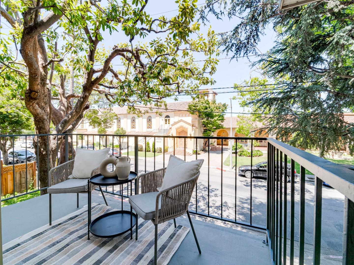 Detail Gallery Image 26 of 32 For 218 Tilton Ave #101,  San Mateo,  CA 94401 - 2 Beds | 2 Baths
