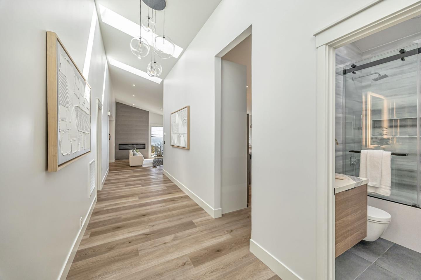 Detail Gallery Image 14 of 34 For 651 Stetson St, Moss Beach,  CA 94038 - 3 Beds | 2 Baths