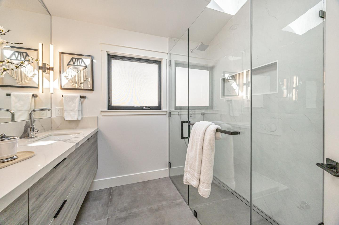Detail Gallery Image 22 of 34 For 651 Stetson St, Moss Beach,  CA 94038 - 3 Beds | 2 Baths