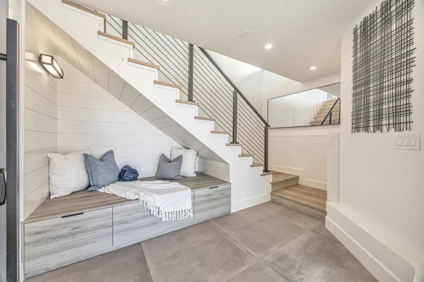 Detail Gallery Image 4 of 34 For 651 Stetson St, Moss Beach,  CA 94038 - 3 Beds | 2 Baths