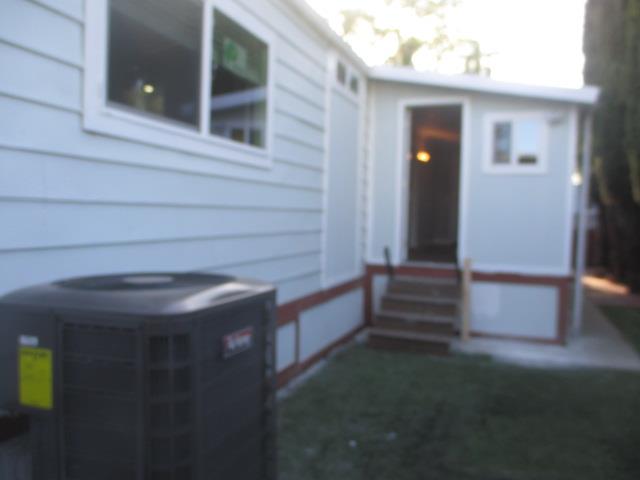 Detail Gallery Image 5 of 32 For 3637 Snell Ave #105,  San Jose,  CA 95136 - 4 Beds | 2 Baths