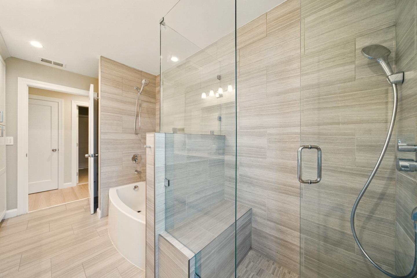 Detail Gallery Image 32 of 50 For 660 Giralda Dr, Los Altos,  CA 94024 - 4 Beds | 3 Baths