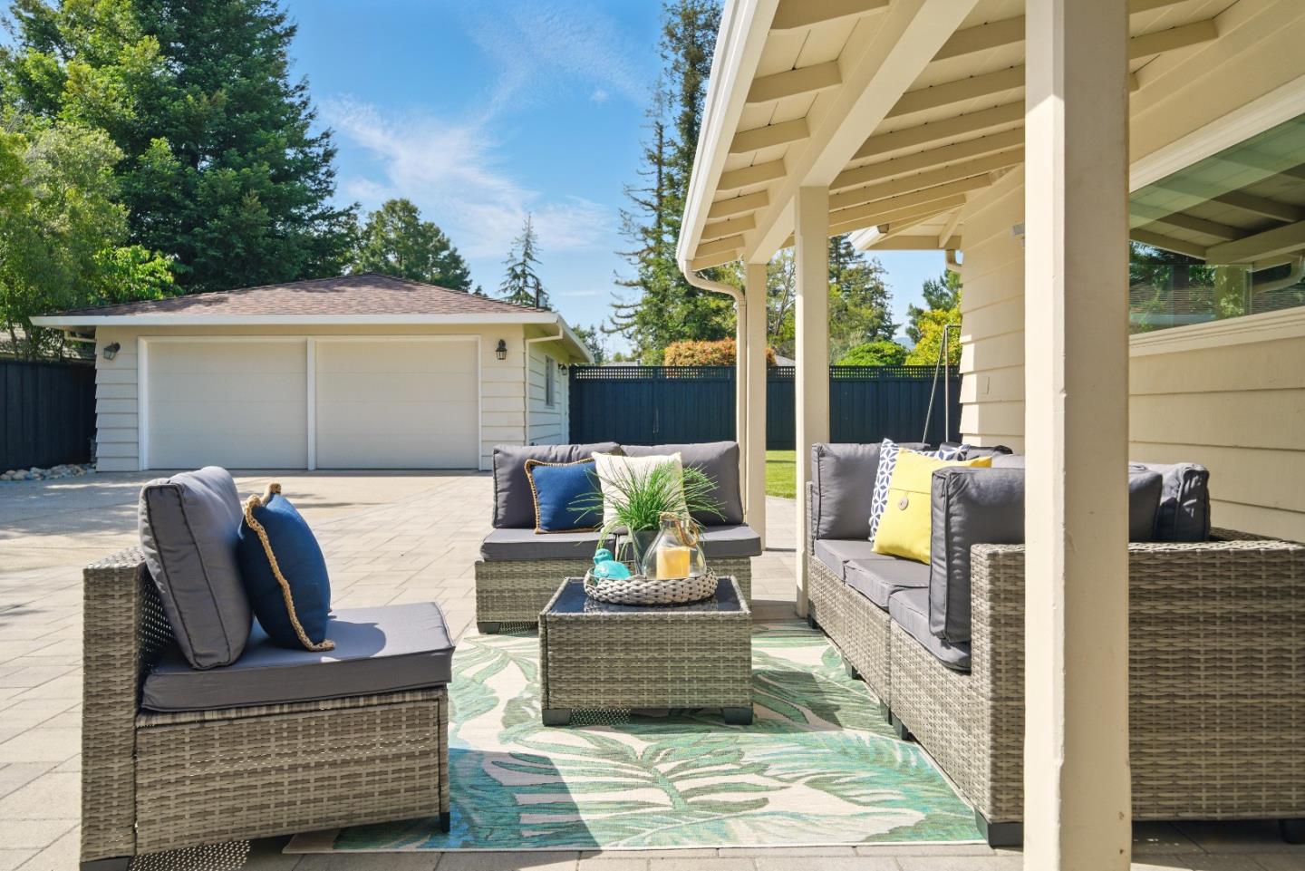 Detail Gallery Image 39 of 50 For 660 Giralda Dr, Los Altos,  CA 94024 - 4 Beds | 3 Baths