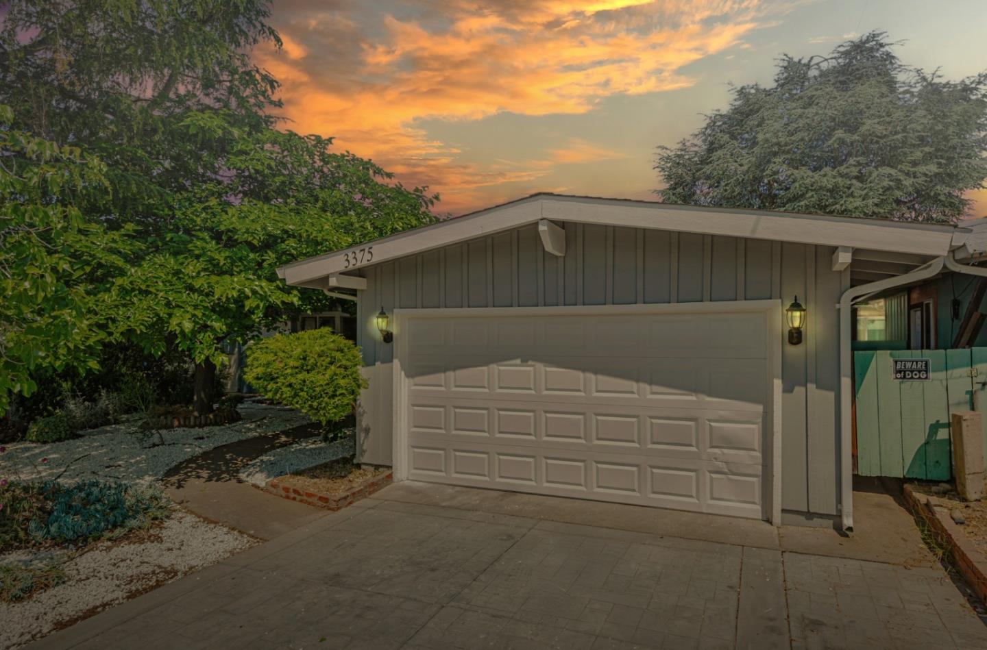 Detail Gallery Image 3 of 54 For 3375 Holly Dr, San Jose,  CA 95127 - 3 Beds | 1 Baths