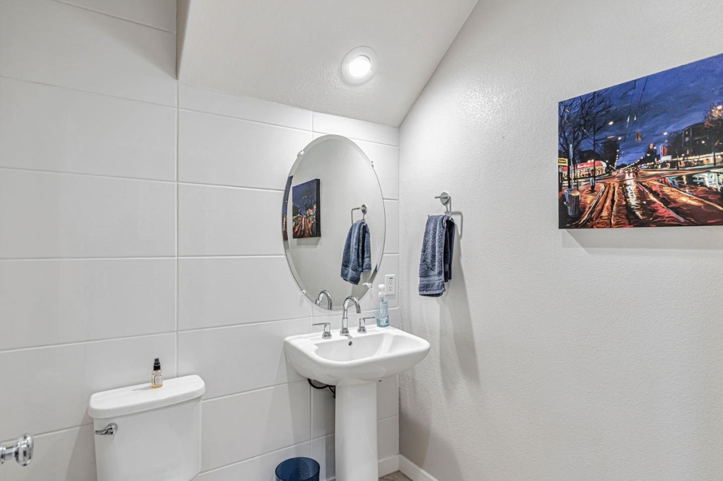 Detail Gallery Image 14 of 53 For 810 Saint Rufina Ln, Morgan Hill,  CA 95037 - 3 Beds | 2/1 Baths