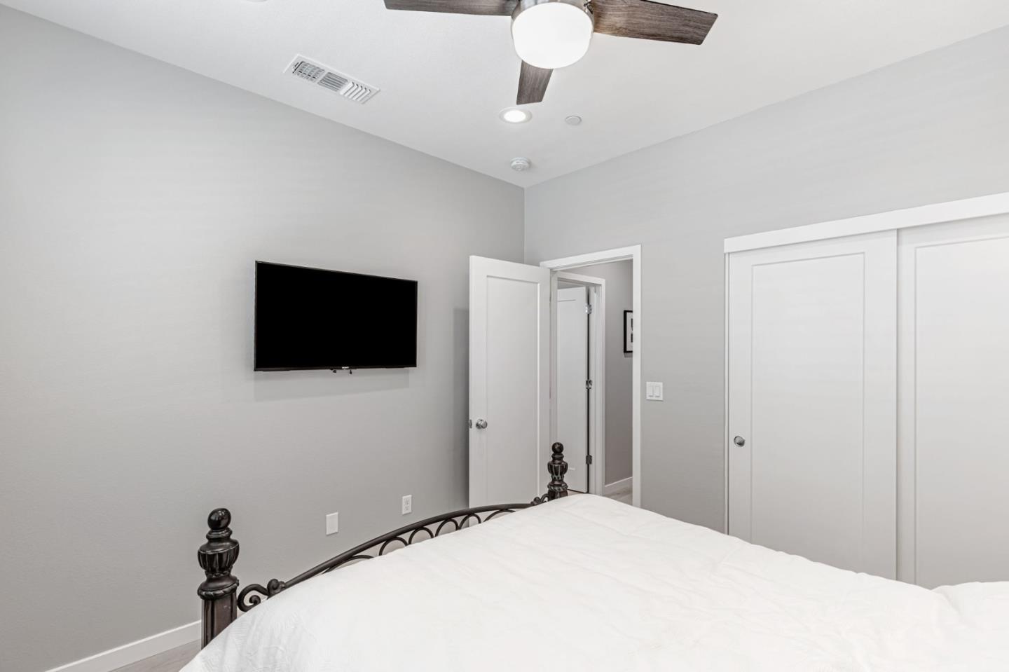 Detail Gallery Image 37 of 53 For 810 Saint Rufina Ln, Morgan Hill,  CA 95037 - 3 Beds | 2/1 Baths