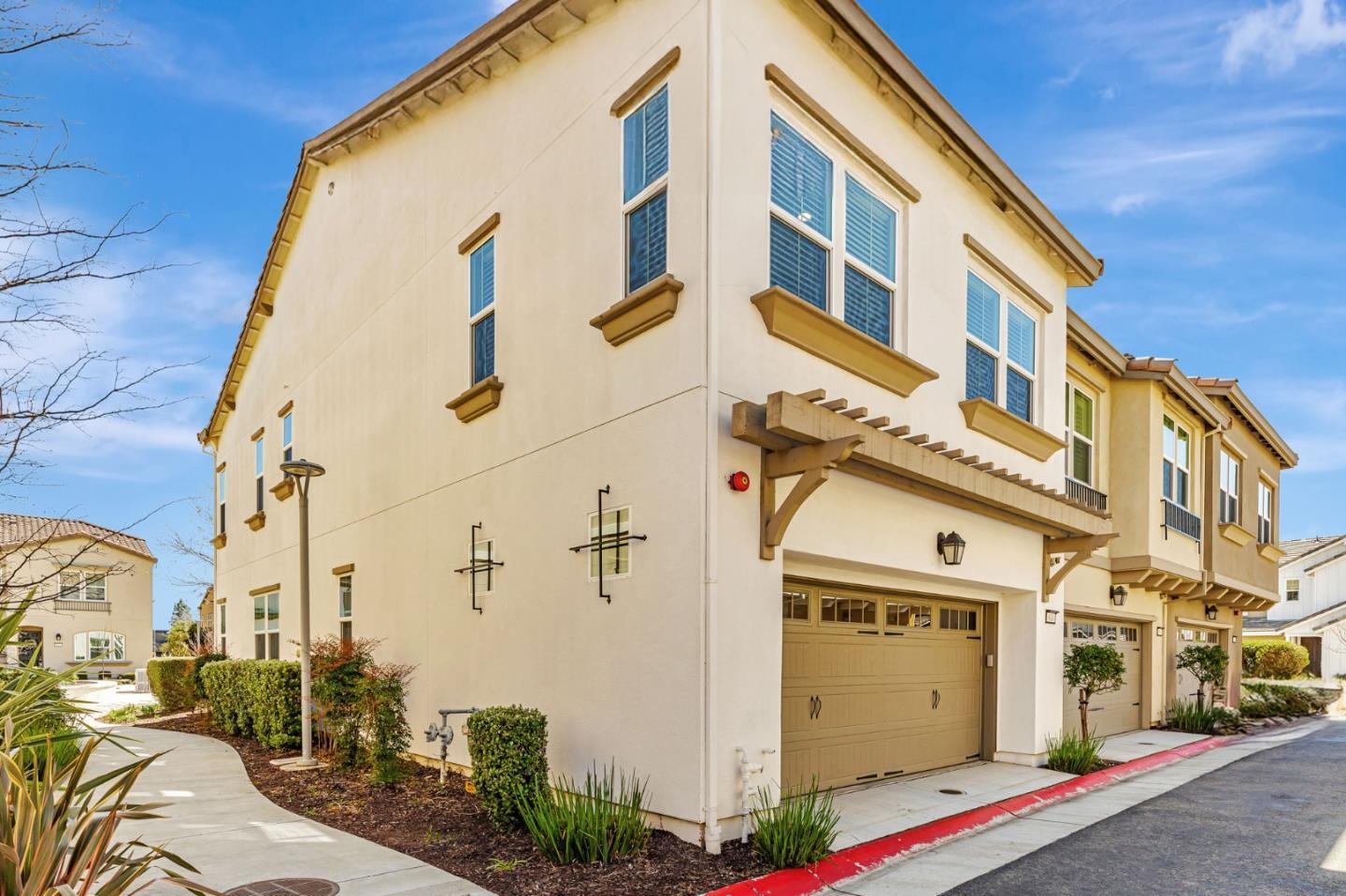Detail Gallery Image 47 of 53 For 810 Saint Rufina Ln, Morgan Hill,  CA 95037 - 3 Beds | 2/1 Baths