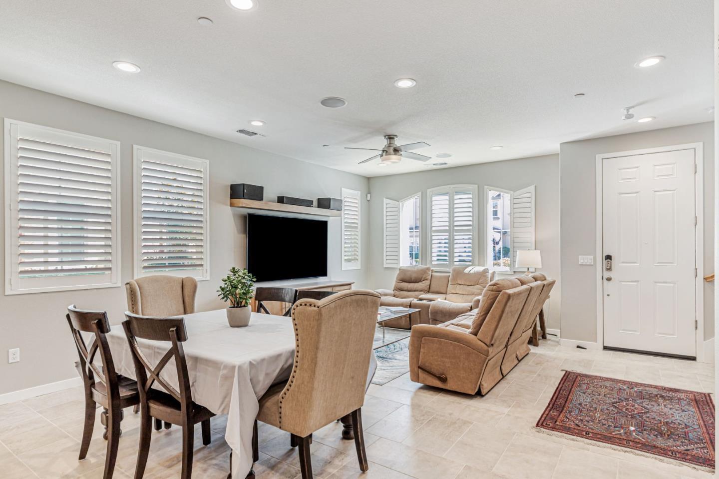 Detail Gallery Image 9 of 53 For 810 Saint Rufina Ln, Morgan Hill,  CA 95037 - 3 Beds | 2/1 Baths