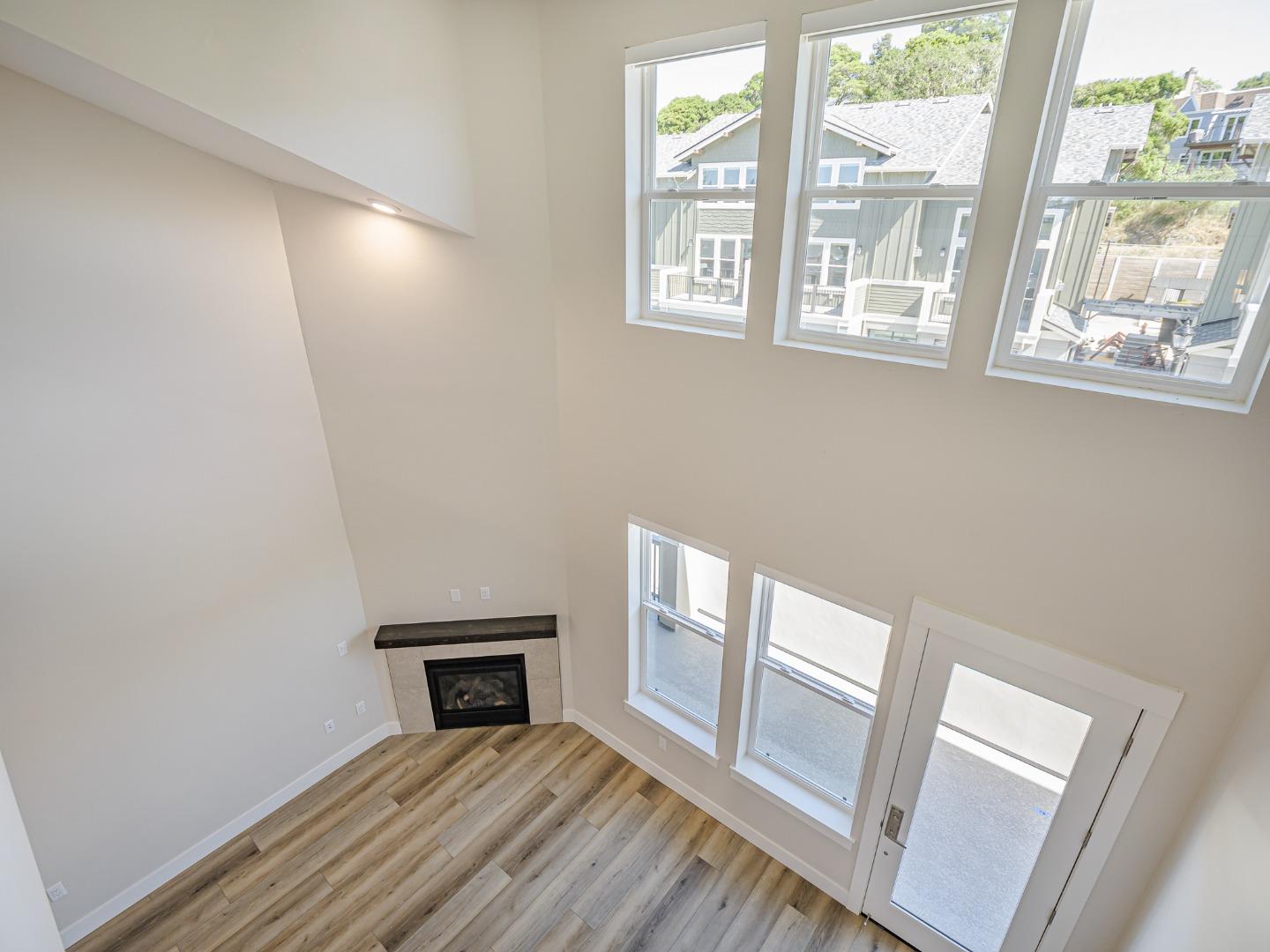 Detail Gallery Image 21 of 31 For 116 Aptos Village Way #2,  Aptos,  CA 95003 - 2 Beds | 2 Baths