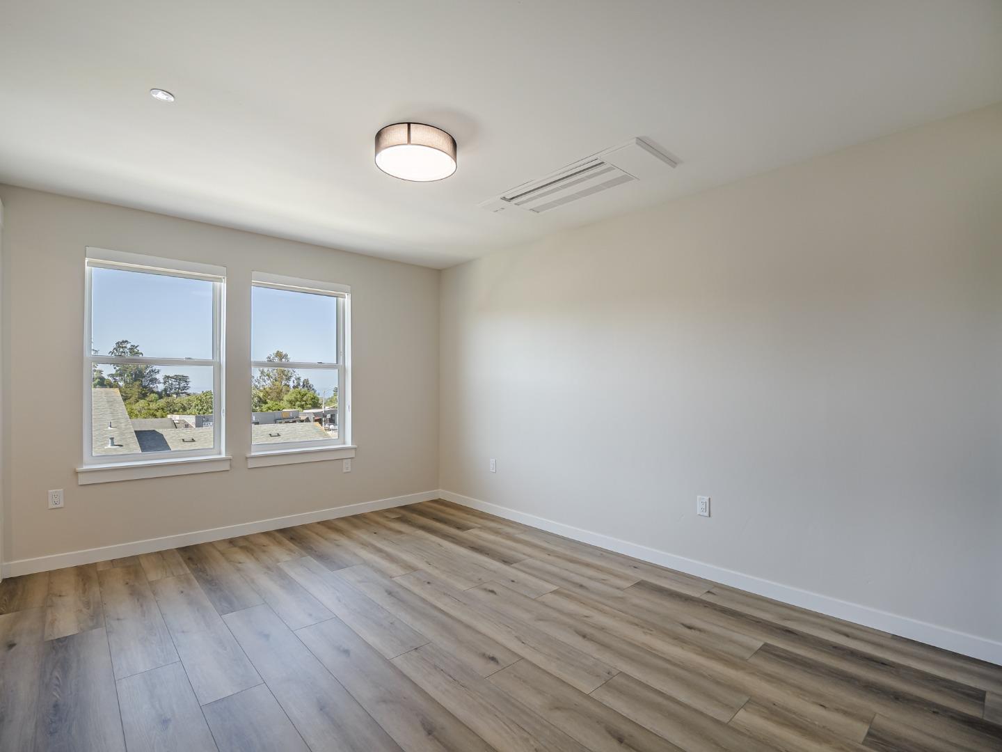 Detail Gallery Image 26 of 31 For 116 Aptos Village Way #2,  Aptos,  CA 95003 - 2 Beds | 2 Baths