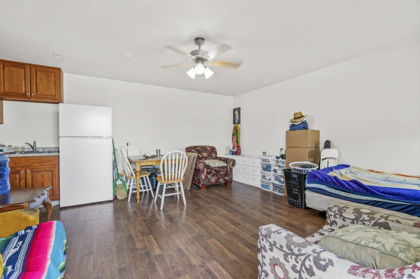 Detail Gallery Image 13 of 17 For 1015 S a St, Santa Rosa,  CA 95404 - – Beds | – Baths