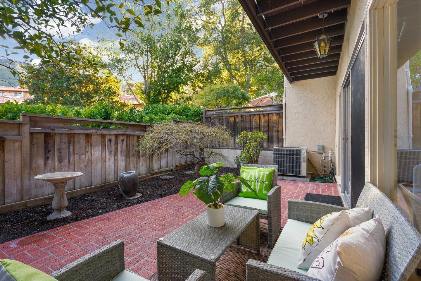 Detail Gallery Image 13 of 15 For 18400 Overlook Rd #41,  Los Gatos,  CA 95030 - 3 Beds | 2/1 Baths