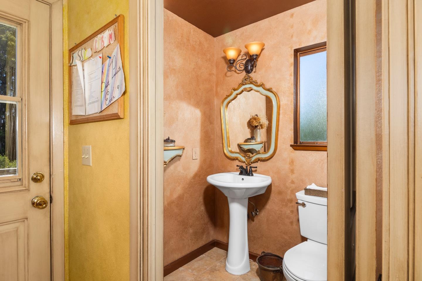 Detail Gallery Image 25 of 89 For 222 Manfre Rd, Watsonville,  CA 95076 - 3 Beds | 2/1 Baths