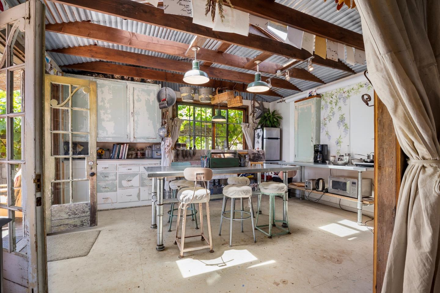 Detail Gallery Image 58 of 89 For 222 Manfre Rd, Watsonville,  CA 95076 - 3 Beds | 2/1 Baths