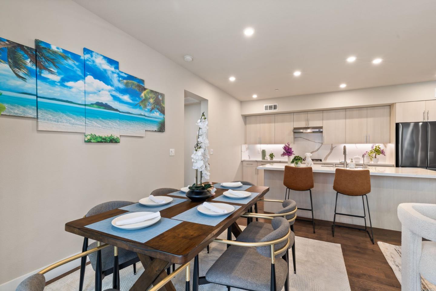 Detail Gallery Image 12 of 39 For 45049 Challenge #203,  Fremont,  CA 94538 - 3 Beds | 2 Baths