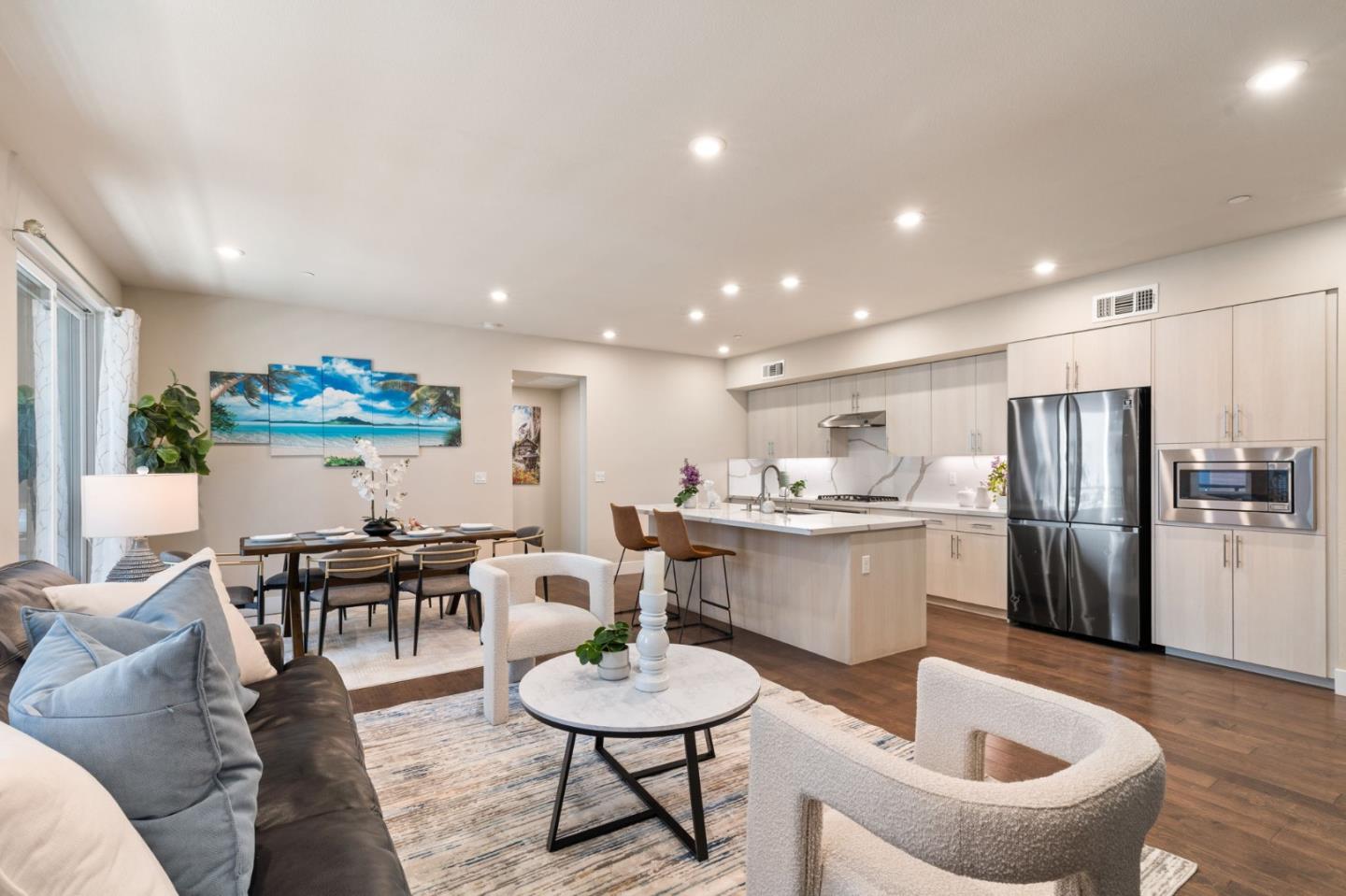 Detail Gallery Image 14 of 39 For 45049 Challenge #203,  Fremont,  CA 94538 - 3 Beds | 2 Baths