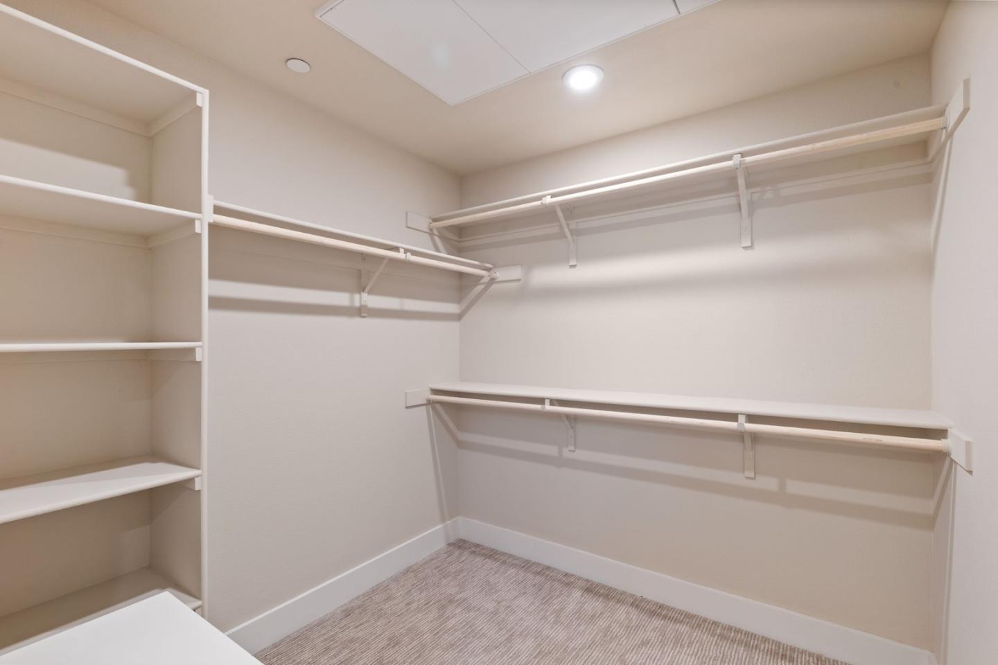Detail Gallery Image 21 of 39 For 45049 Challenge #203,  Fremont,  CA 94538 - 3 Beds | 2 Baths