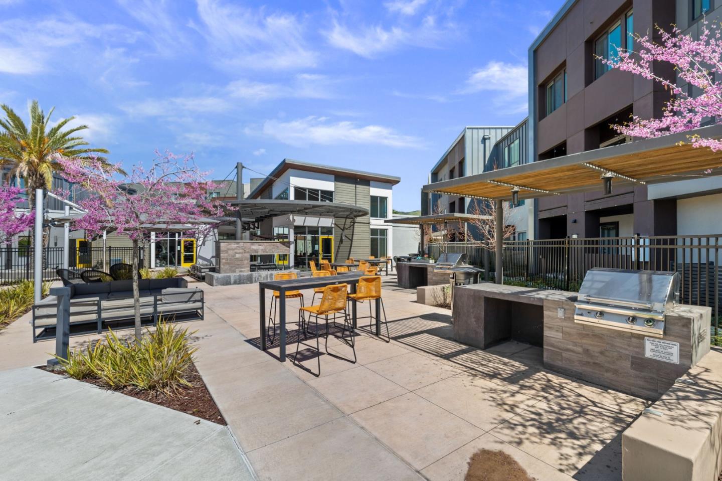 Detail Gallery Image 33 of 39 For 45049 Challenge #203,  Fremont,  CA 94538 - 3 Beds | 2 Baths