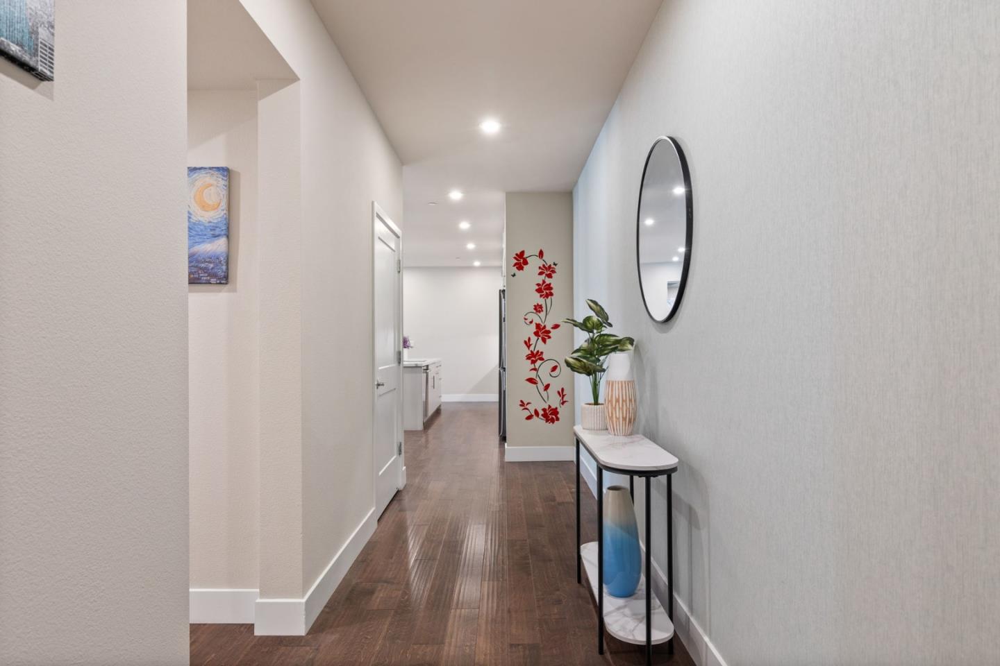Detail Gallery Image 6 of 39 For 45049 Challenge #203,  Fremont,  CA 94538 - 3 Beds | 2 Baths