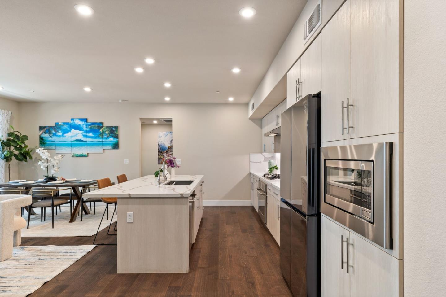 Detail Gallery Image 8 of 39 For 45049 Challenge #203,  Fremont,  CA 94538 - 3 Beds | 2 Baths