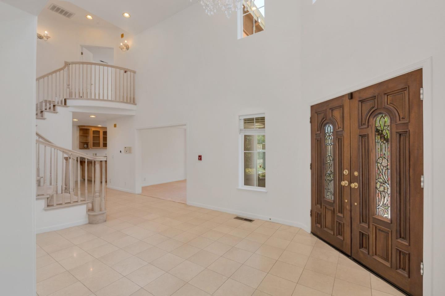 Detail Gallery Image 6 of 49 For 12189 Parker Ranch Rd, Saratoga,  CA 95070 - 4 Beds | 3/1 Baths