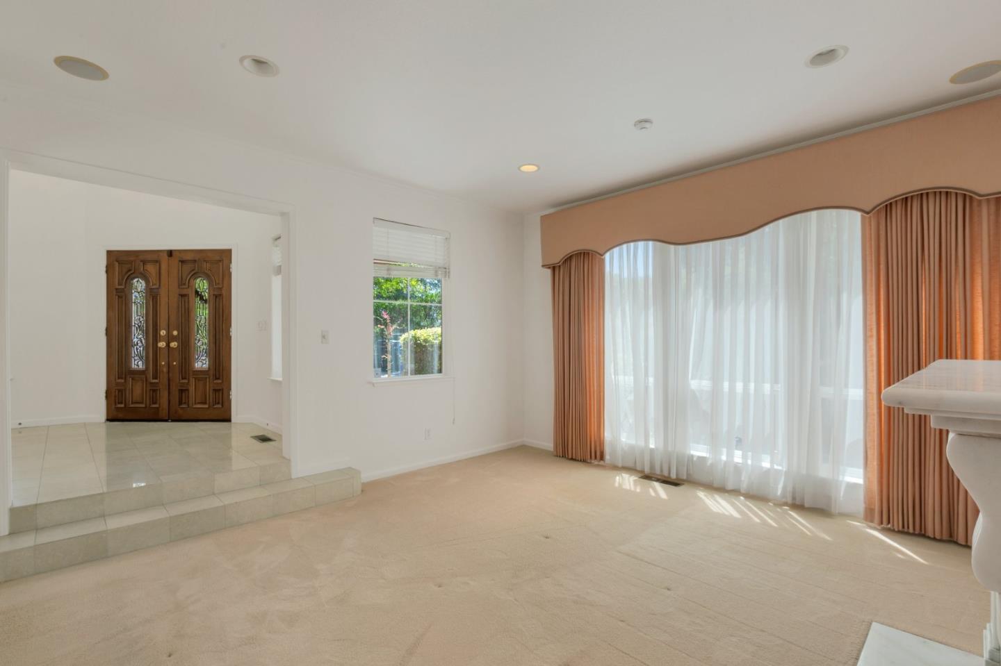 Detail Gallery Image 9 of 49 For 12189 Parker Ranch Rd, Saratoga,  CA 95070 - 4 Beds | 3/1 Baths