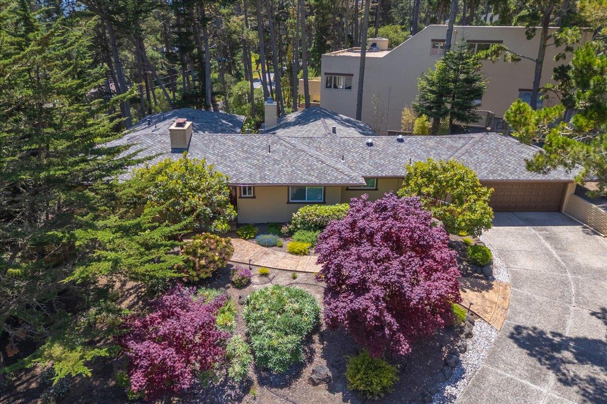 Detail Gallery Image 20 of 93 For 1 Windsor Rise, Monterey,  CA 93940 - 3 Beds | 2/1 Baths