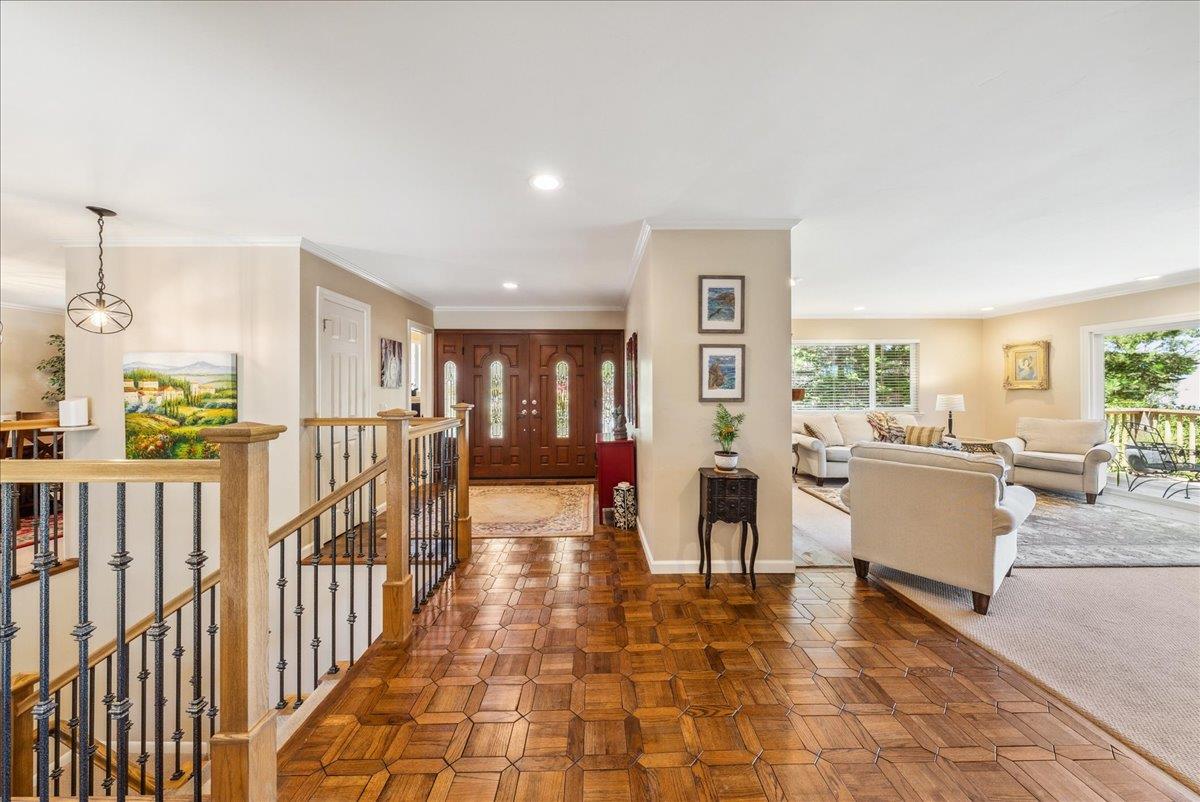 Detail Gallery Image 33 of 93 For 1 Windsor Rise, Monterey,  CA 93940 - 3 Beds | 2/1 Baths