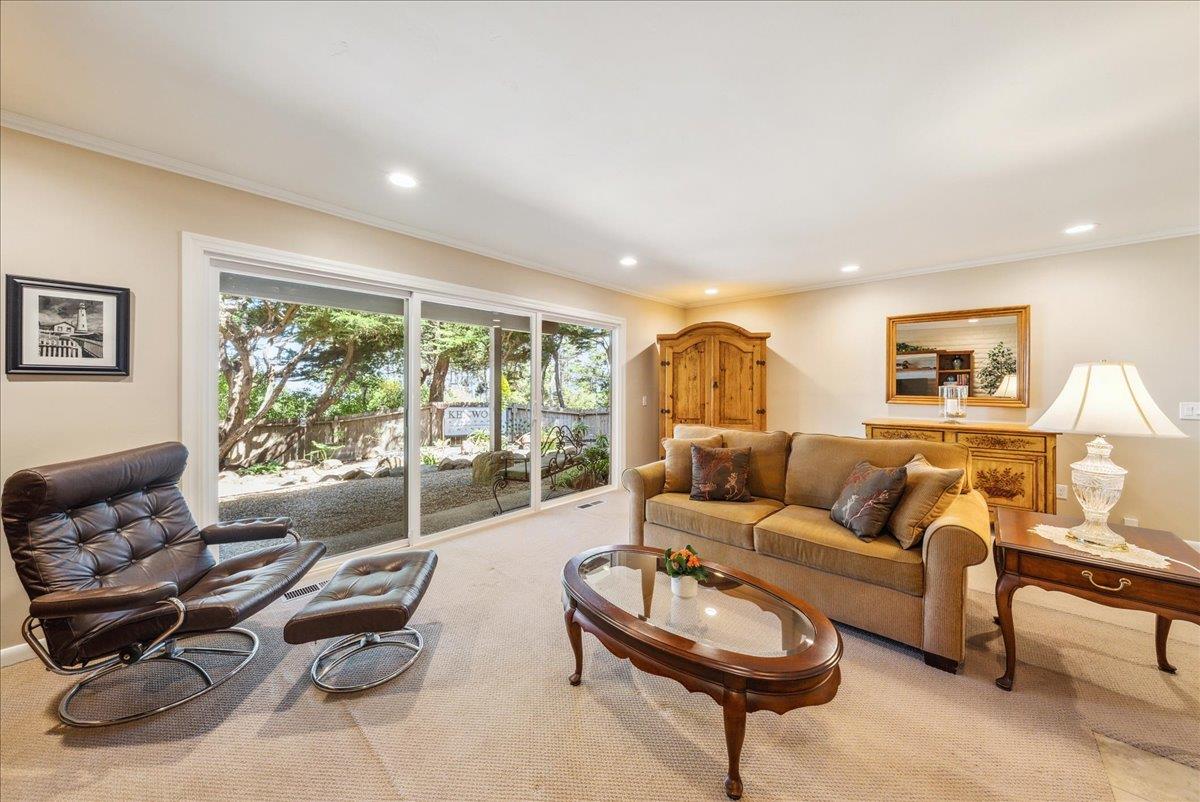 Detail Gallery Image 57 of 93 For 1 Windsor Rise, Monterey,  CA 93940 - 3 Beds | 2/1 Baths