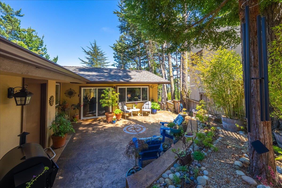 Detail Gallery Image 71 of 93 For 1 Windsor Rise, Monterey,  CA 93940 - 3 Beds | 2/1 Baths