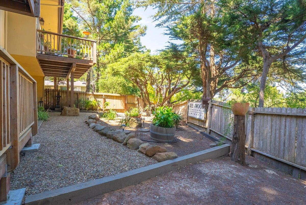 Detail Gallery Image 77 of 93 For 1 Windsor Rise, Monterey,  CA 93940 - 3 Beds | 2/1 Baths