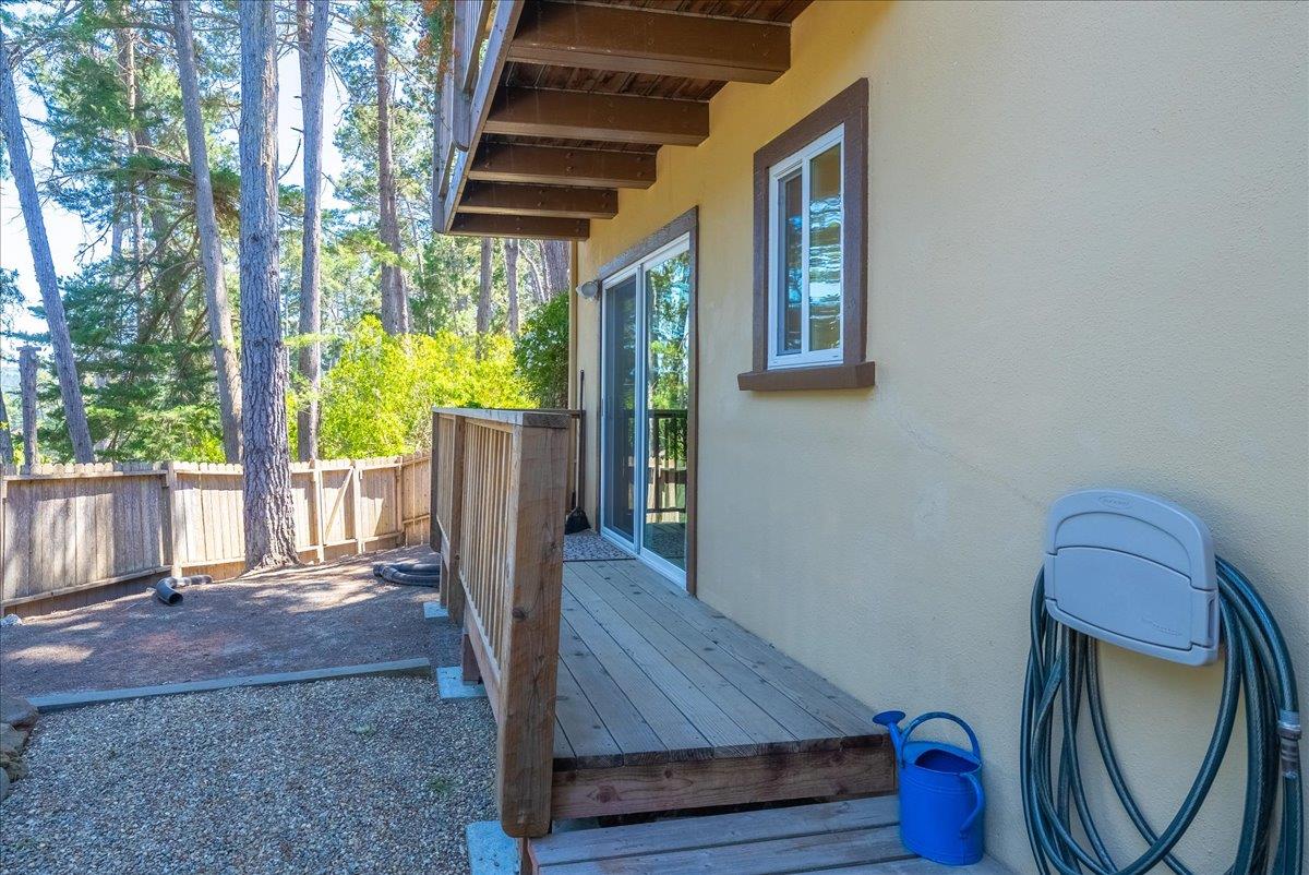 Detail Gallery Image 78 of 93 For 1 Windsor Rise, Monterey,  CA 93940 - 3 Beds | 2/1 Baths