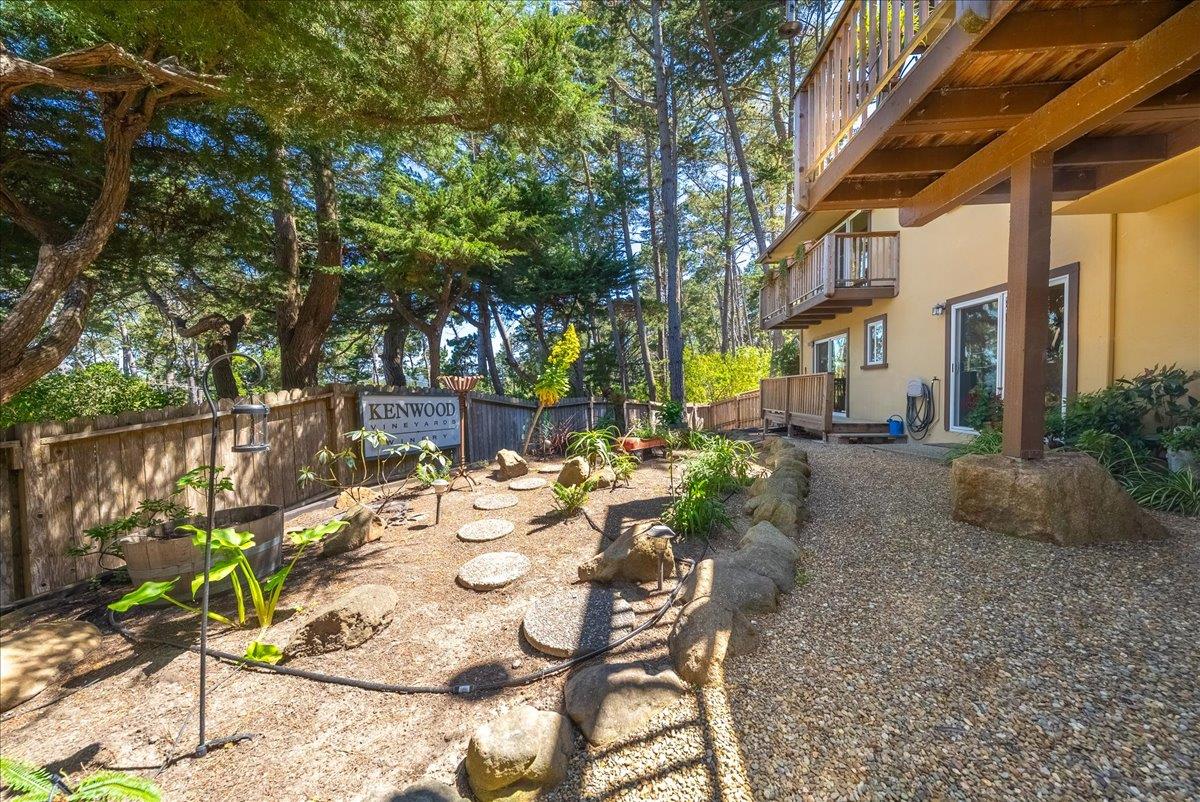 Detail Gallery Image 81 of 93 For 1 Windsor Rise, Monterey,  CA 93940 - 3 Beds | 2/1 Baths
