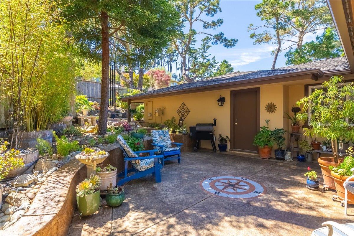 Detail Gallery Image 83 of 93 For 1 Windsor Rise, Monterey,  CA 93940 - 3 Beds | 2/1 Baths