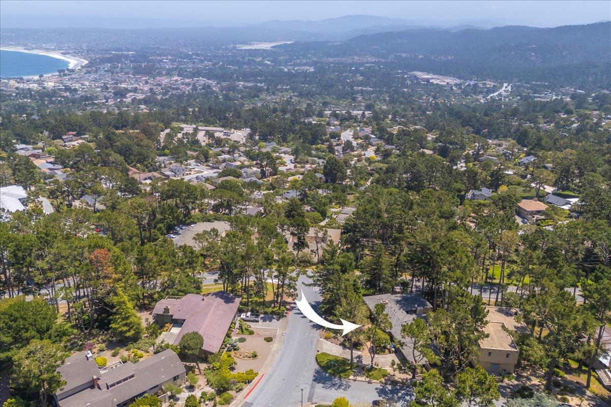 Detail Gallery Image 84 of 93 For 1 Windsor Rise, Monterey,  CA 93940 - 3 Beds | 2/1 Baths