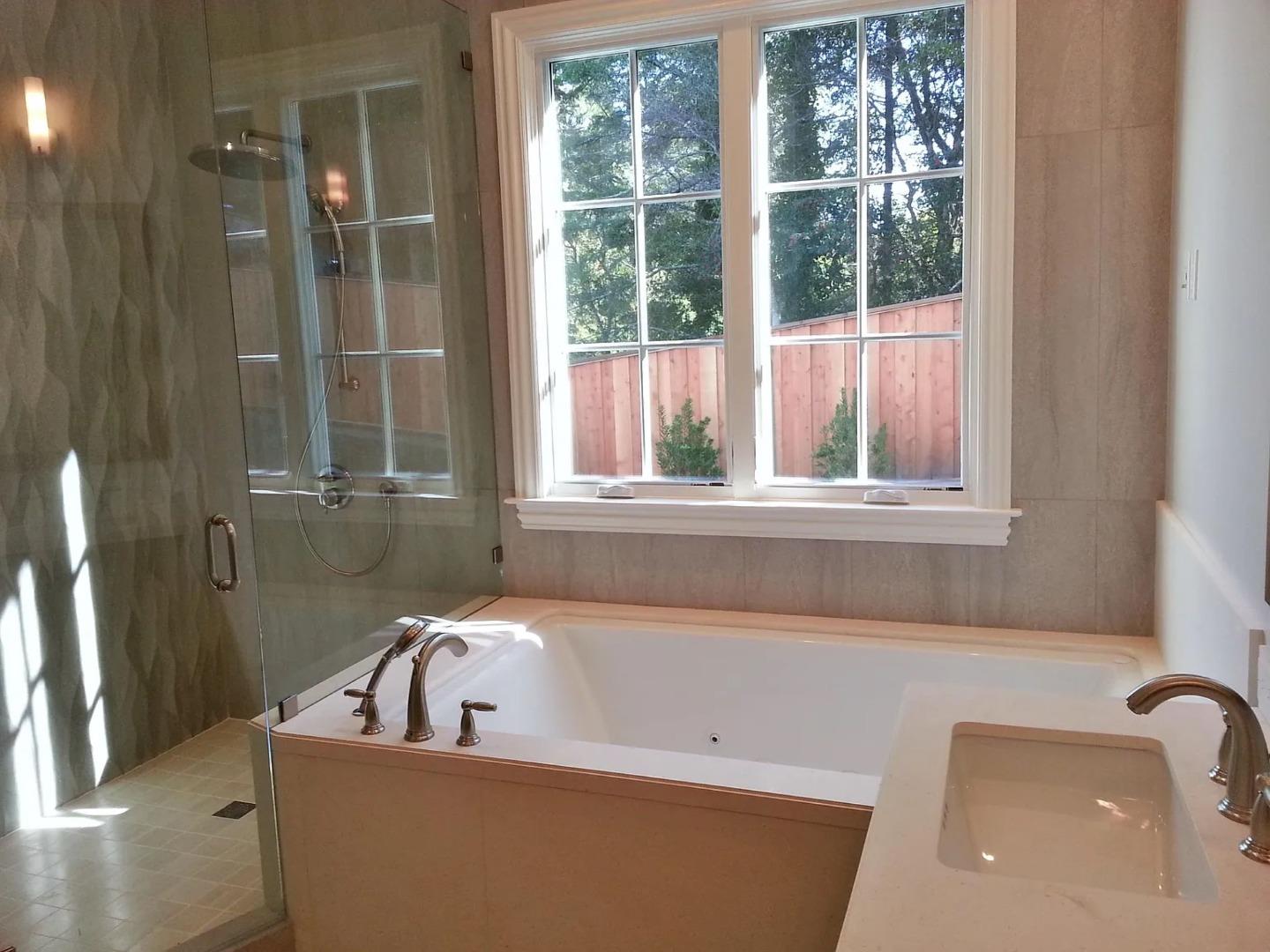 Detail Gallery Image 8 of 33 For 555 Darrell Rd, Hillsborough,  CA 94010 - 4 Beds | 2/1 Baths