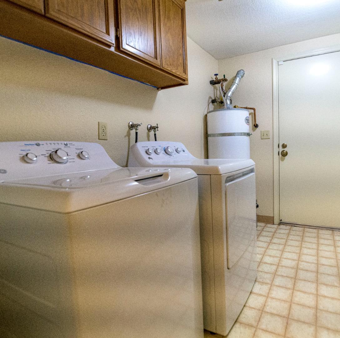 Detail Gallery Image 16 of 33 For 991 La Mesa Ter #D,  Sunnyvale,  CA 94086 - 2 Beds | 2/1 Baths