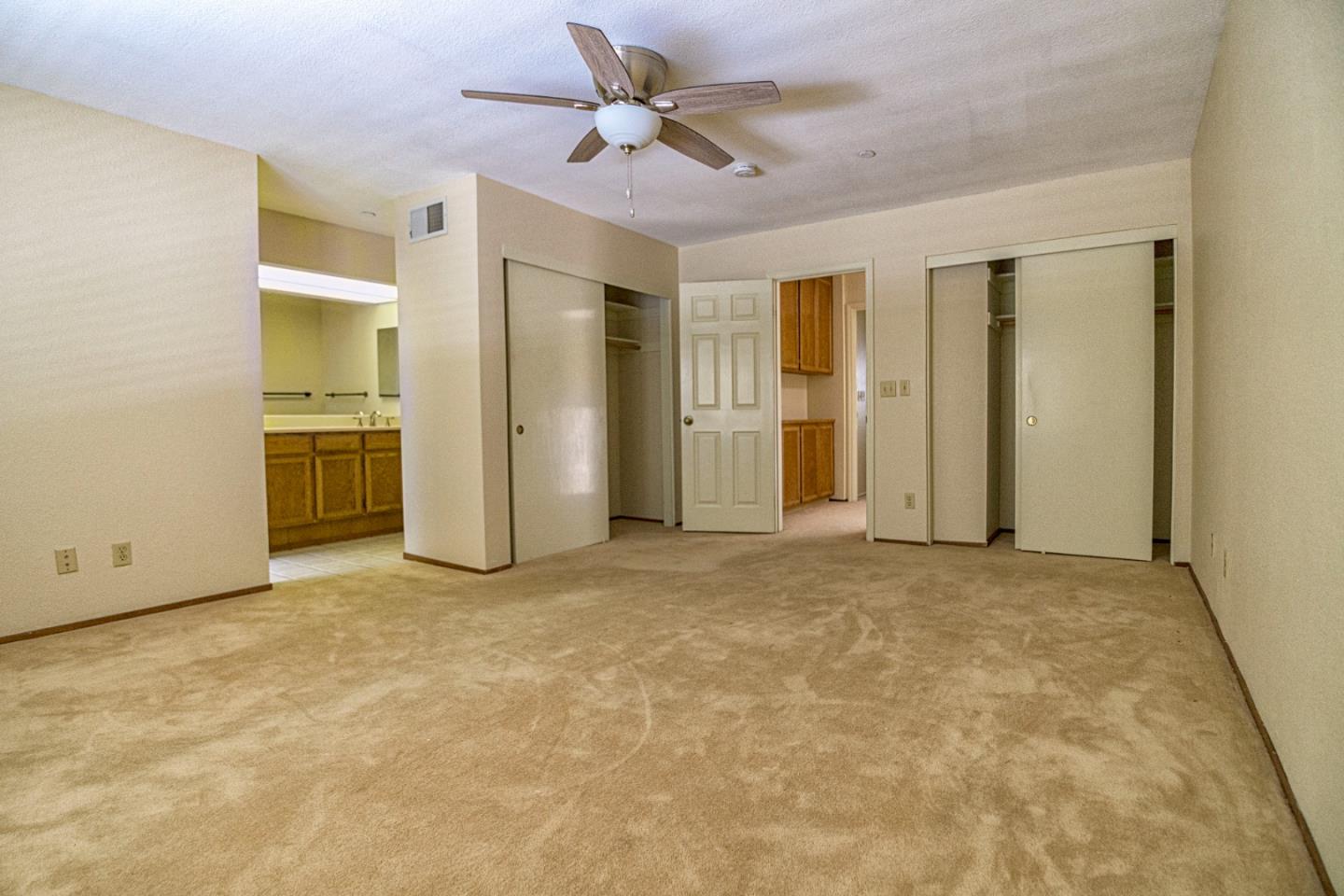 Detail Gallery Image 25 of 33 For 991 La Mesa Ter #D,  Sunnyvale,  CA 94086 - 2 Beds | 2/1 Baths
