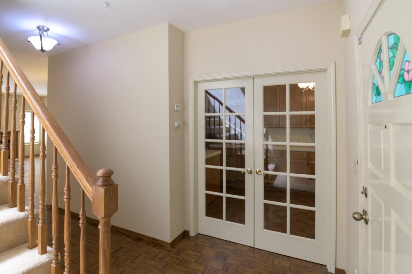Detail Gallery Image 3 of 33 For 991 La Mesa Ter #D,  Sunnyvale,  CA 94086 - 2 Beds | 2/1 Baths