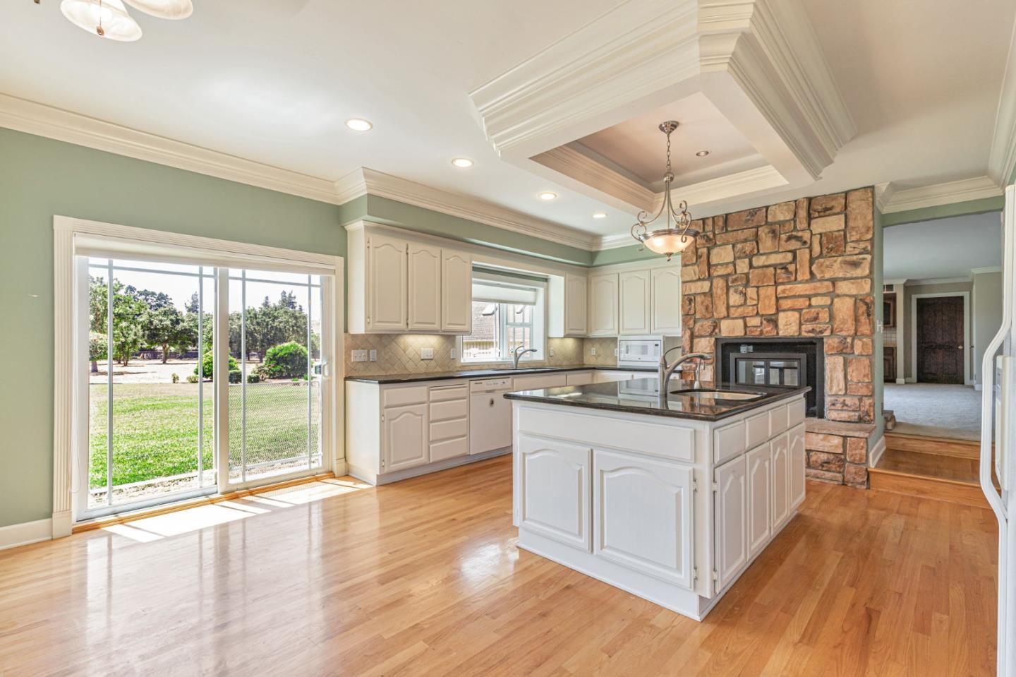 Detail Gallery Image 24 of 49 For 9885 Lantz Dr, Morgan Hill,  CA 95037 - 5 Beds | 4/1 Baths
