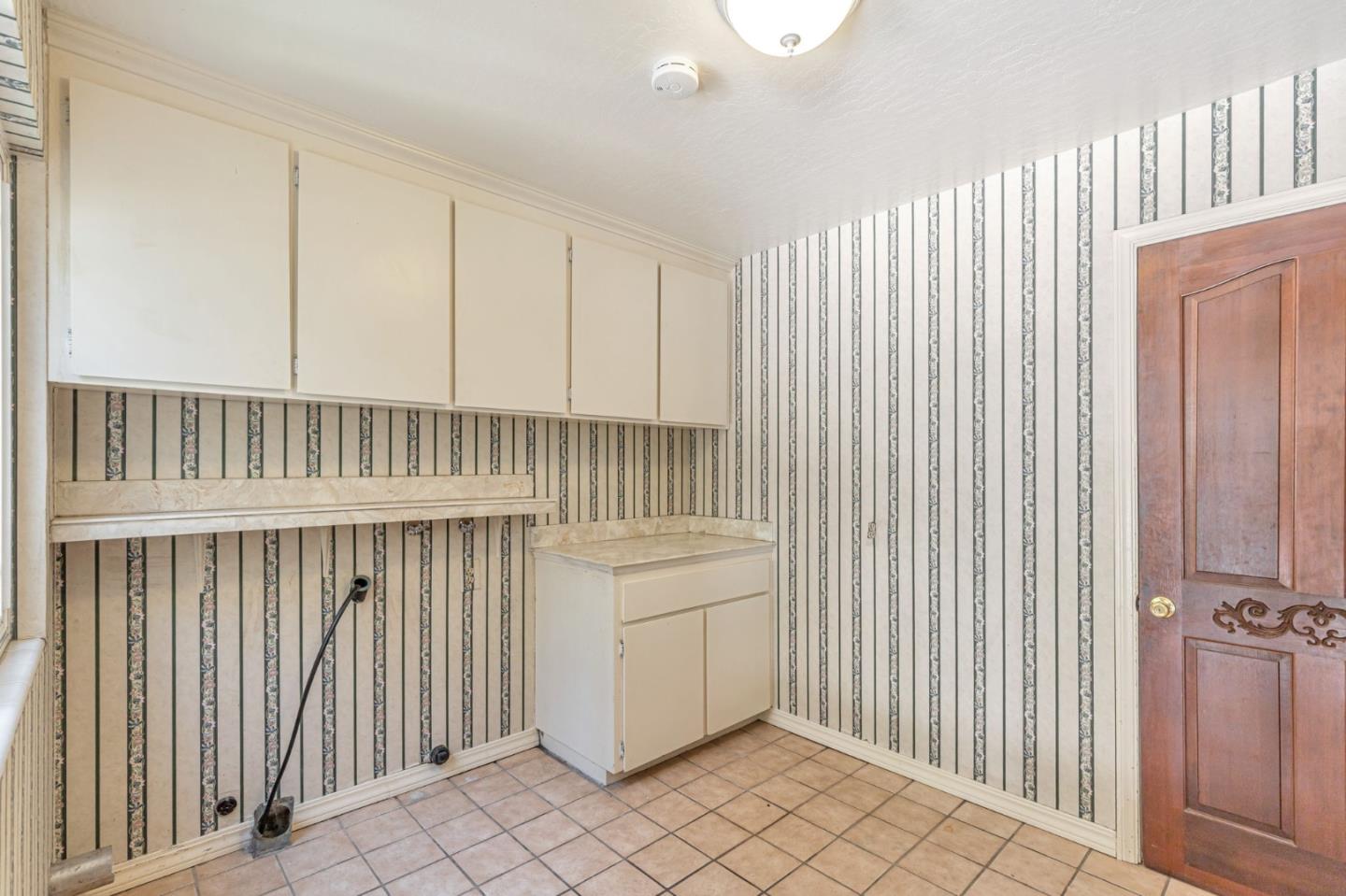 Detail Gallery Image 29 of 49 For 9885 Lantz Dr, Morgan Hill,  CA 95037 - 5 Beds | 4/1 Baths