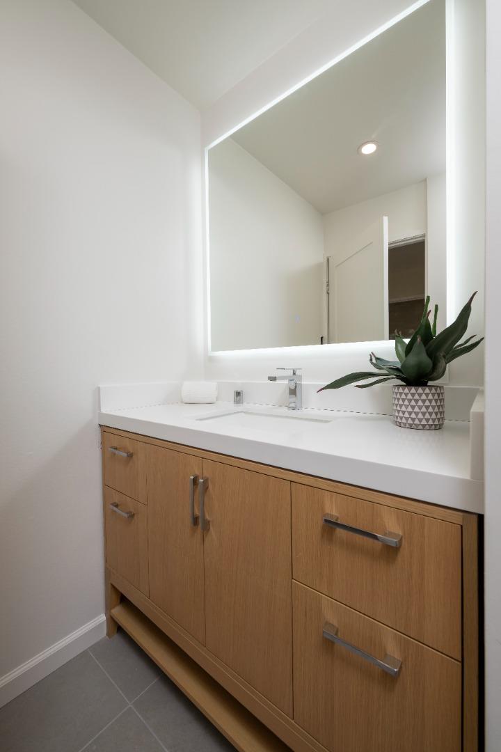 Detail Gallery Image 10 of 22 For 928 Peninsula Ave #312,  San Mateo,  CA 94401 - 2 Beds | 2 Baths