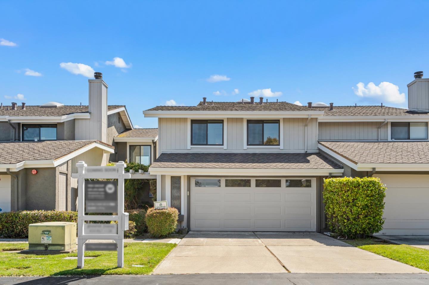 Detail Gallery Image 3 of 71 For 17 Spinnaker Pl, Redwood City,  CA 94065 - 3 Beds | 2/1 Baths