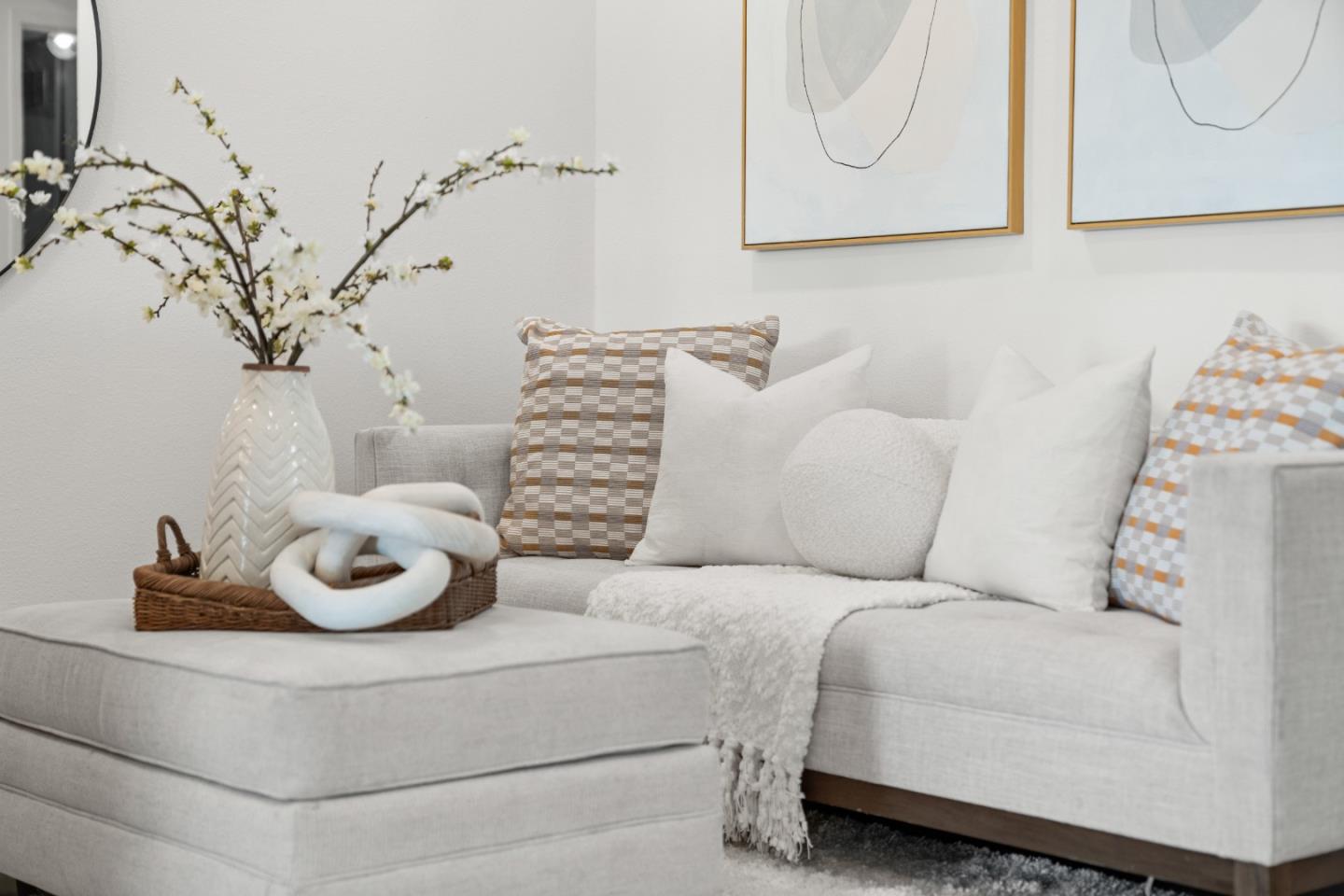 Detail Gallery Image 35 of 71 For 17 Spinnaker Pl, Redwood City,  CA 94065 - 3 Beds | 2/1 Baths