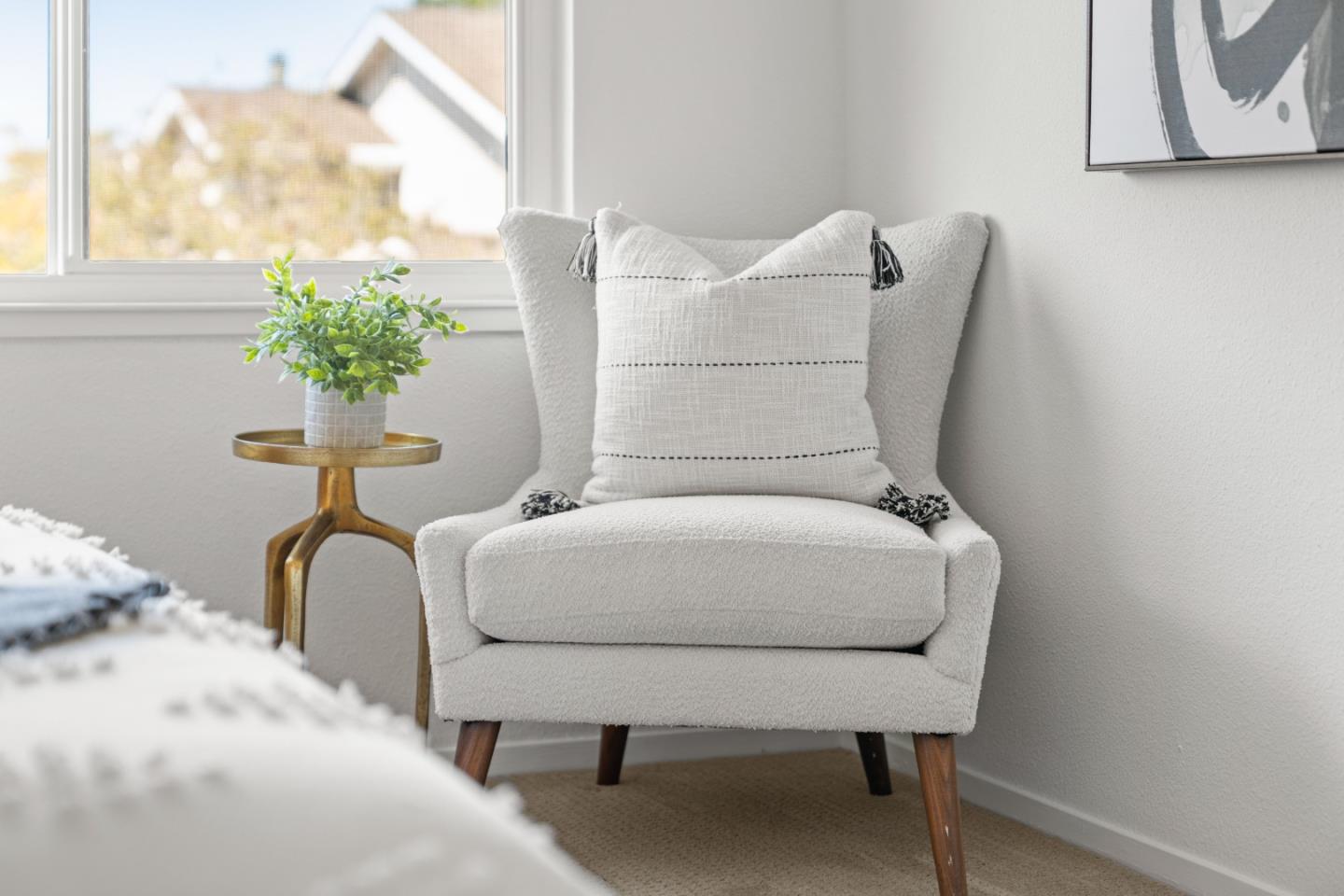 Detail Gallery Image 54 of 71 For 17 Spinnaker Pl, Redwood City,  CA 94065 - 3 Beds | 2/1 Baths
