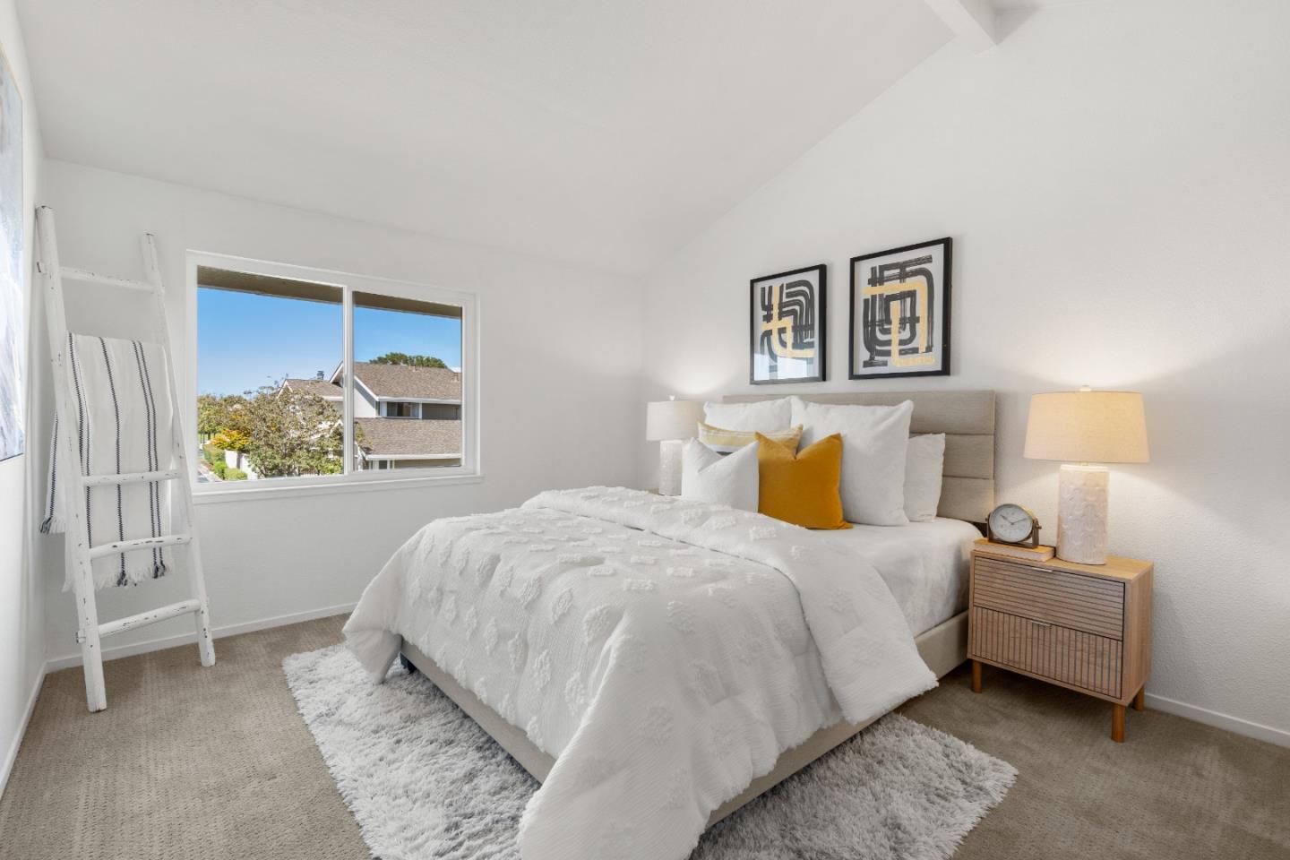 Detail Gallery Image 57 of 71 For 17 Spinnaker Pl, Redwood City,  CA 94065 - 3 Beds | 2/1 Baths