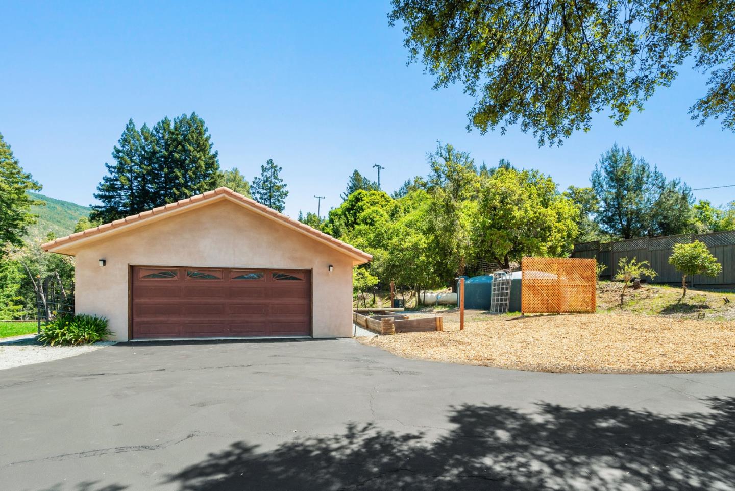 Detail Gallery Image 45 of 55 For 620 Ormsby Cutoff, Corralitos,  CA 95076 - 3 Beds | 2 Baths