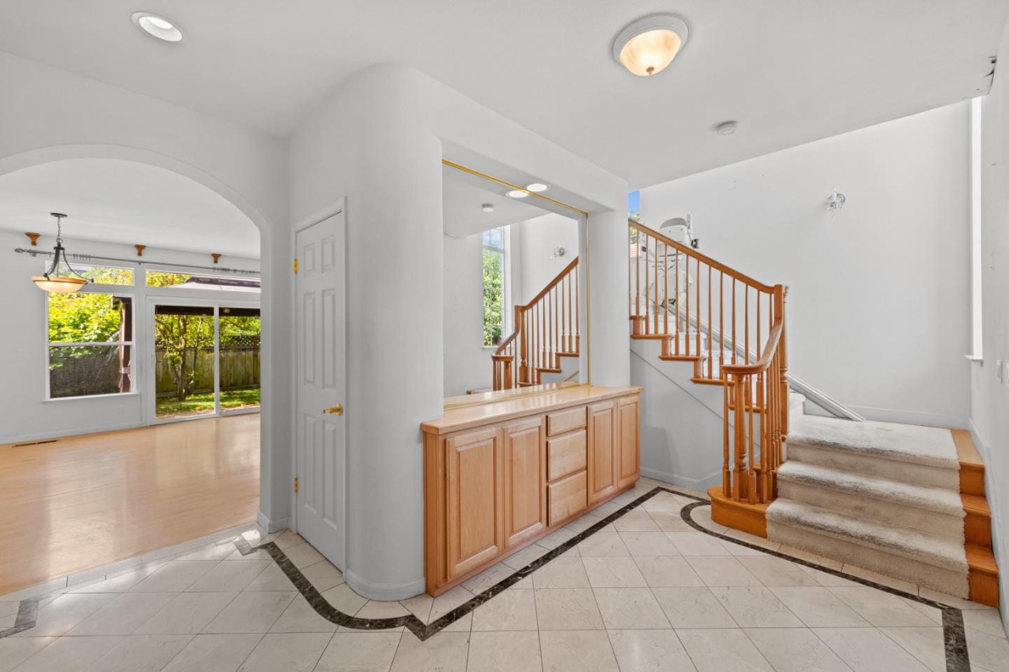 Detail Gallery Image 14 of 31 For 21818 Lomita Ave, Cupertino,  CA 95014 - 3 Beds | 3 Baths