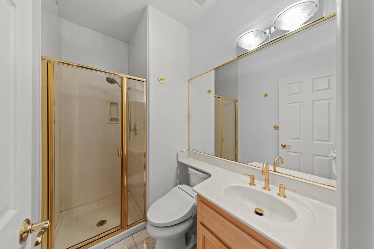 Detail Gallery Image 5 of 31 For 21818 Lomita Ave, Cupertino,  CA 95014 - 3 Beds | 3 Baths